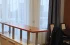 Închiriez apartament cu două camere 
