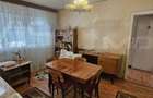 Apartament 2 camere, zona de sus - 1