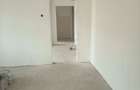 Vanzare apartament 3 camere semifinisat Targoviste- zona Hala - 1