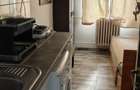 Pf inchiriez camera camin 12 mp wc dus - 3