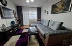 Se vinde apartament 3 camere , situat in Bacau str.Republicii - 3