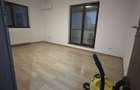 Apartament cu 2 camere decomandat în Roșu