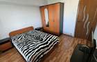 Inchiriez apartament 3 camere - 6