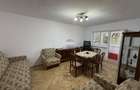 Apartament 3 camere de inchiriat , Zona Pompieri