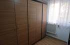 Apartament 2 dormitoare, living + bucataria, Cetate, Sc. nr. 7