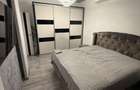 Apartament 3 camere de Inchiriat strada Verii