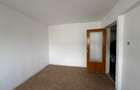 Apartament 2 camere decomandat | 51,6 mp | Bd. Bucuresti | Etaj 3/10 | Bloc 1985| direct proprietar - 1