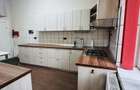 Apartament spatios la casa, ultracentral, 80 mp, 2 camere si curte