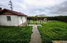 Vila cu etaj si mansarda, teren 7.200 mp, 1.550 mp intrav... - Balteni (Iasi)