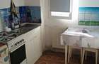 Apartament cu balcon ?i bucatarie separata, gata de utilizare