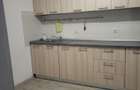 De inchirat Casa p+1 Cornetu 4 camere,2 bai, sufragerie spatioasa, bucatarie inchisa, curte 300m,foisor+ garaj - 6