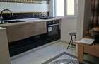 3 camere Profi Rozelor
