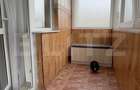 Inchiriere apartament decomandat cu 2 camere, 2 balcoane si parcare in