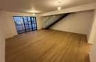 Apartament deosebit pe 2 etaje