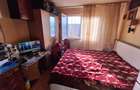 Garsoniera Micro 40 etaj 4/4 15 mp bloc mixt  mobilata 15500E - 1