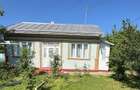 Casa cu 2 camere, apa curenta, gaz natural, teren 2040 mp