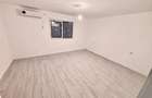 vand casa 3 camere 2 bai , 1 balcon, 1 terasa , 2 locuri parcare , 2 aer conditionat - 8