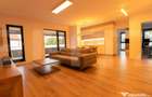 Apartament 3 camere, ISHO - 2