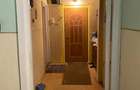 Ofer spre vanzare un apartament cu 2 camere