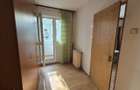 Apt 3 camere nedecomandat, zona Malu Rosu, et 1/4