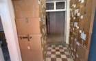 Vanzare ap.3 camere intr-o casa, suprafata 90 mp, Str. Avram Iancu