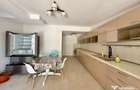 Bazilescu, Apartament 3 camere 104 mp, cu parcare si curte. - 3