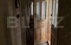 Casa cu 3 camere ?i un teren de 3000 mp