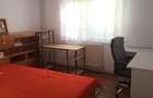 Inchiriez apartament 3 camere