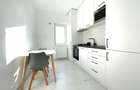 1 CAM CENTRU PALAS , PARCARE,PRIMA INCHIRIERE UNIREA TOWERS DEC - 430EUR - 1