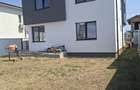 Casă cu 4 camere cu Teren 400 Mp în Pielești