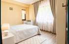 Apartament 2 camere la casa cu parcare si gradina - 2