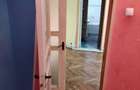 Apartament cu 3 camere semidecomandat în Micro 38 - 1