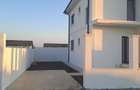 Vila moderna, sustenabila, materiale premium - 3