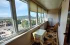 Inchiriez apartament 3 camere - 4