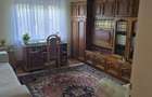Apartament in asocia?ie (la casa), 3 camere, zona Soarelui - 10