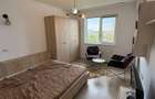 Garsoniera luminoasa, mobilata, cu parcare in Rosu - 8