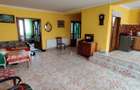 2 CASE / str. Eminescu - 4