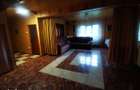 Casă cu 7 camere cu Teren 499 Mp în Tulnici - 9