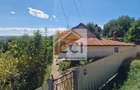 Casa in mediu rural cu teren - Bacau (Bacau)