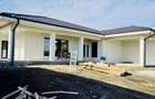 Casa premium, parter, 180 mp utili, teren 543 mp Medias - 1