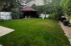 Casa de inchiriat cu 6 camere in Baneasa - 19