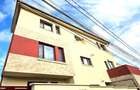 Apartament 3 camere intr o vila P 2E cu cate un apartament p - 2