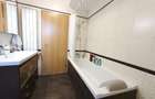 Vand Apartament 5 camere duplex,doua locuri de parcare ,boxa .Soseaua Nordului
