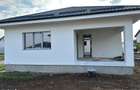 VILA INDIVIDUALA/ 400mp teren/ dormitor matrimonial/ Domnesti