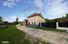 2Case la Ungra, cu teren - 3
