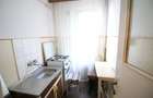 Ap. 2 camere Micro 19, la capatul troleului, etaj 1, cu balcon - 1