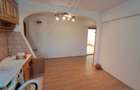 Apartament 2 camere zona BCR orientat Est-Vest etaj 3/3