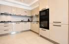 Apartament de lux cu 3 camere, in Monarch Tower