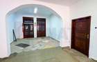 Casa + Moara + Spatiu Comercial, langa Primarie, 3 intrari |VIDEO - 26