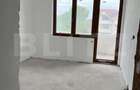 Apartament de 3 camere, 2 balcoane, 93 mp, etaj 1 - 5